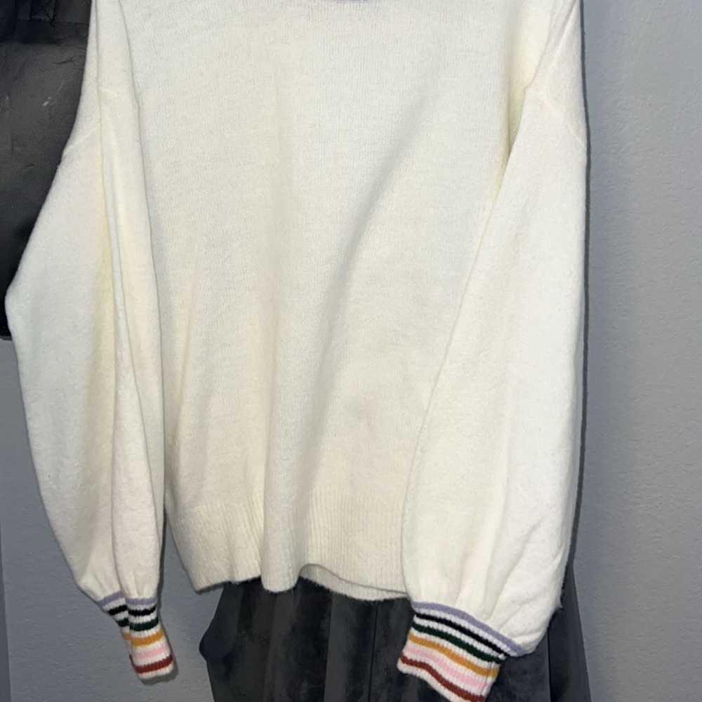 Sweater - Picture 2 of 2